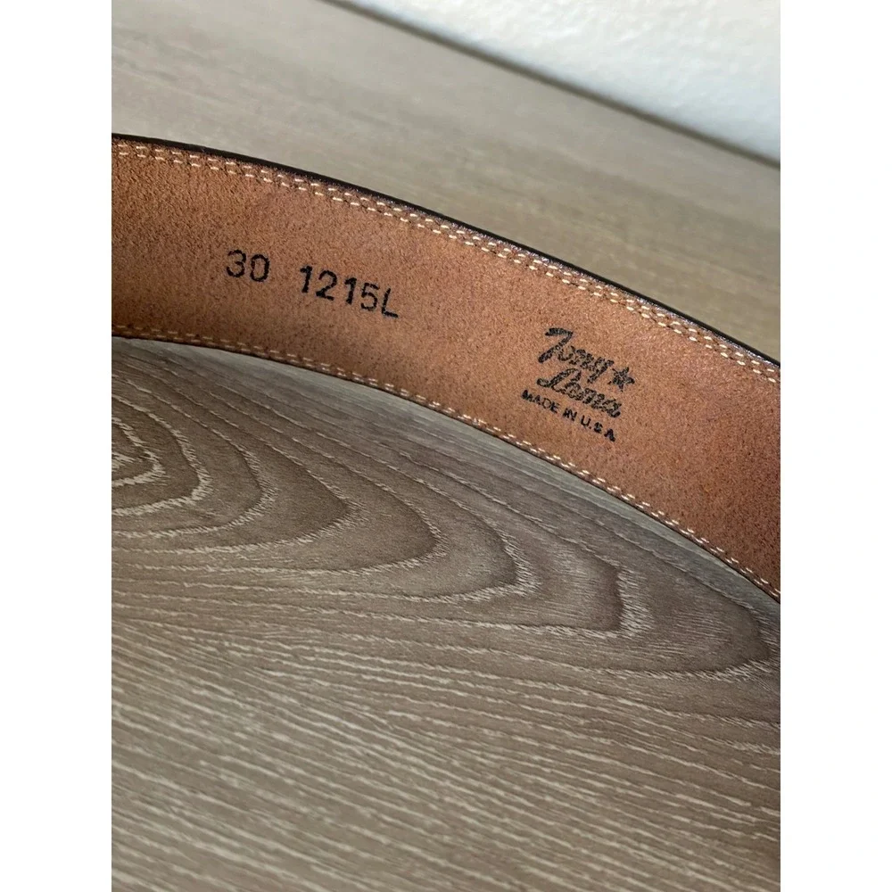 VTG Tony Lama Small Western Leather Belt Brass Buckle Sundance Western‎ Style